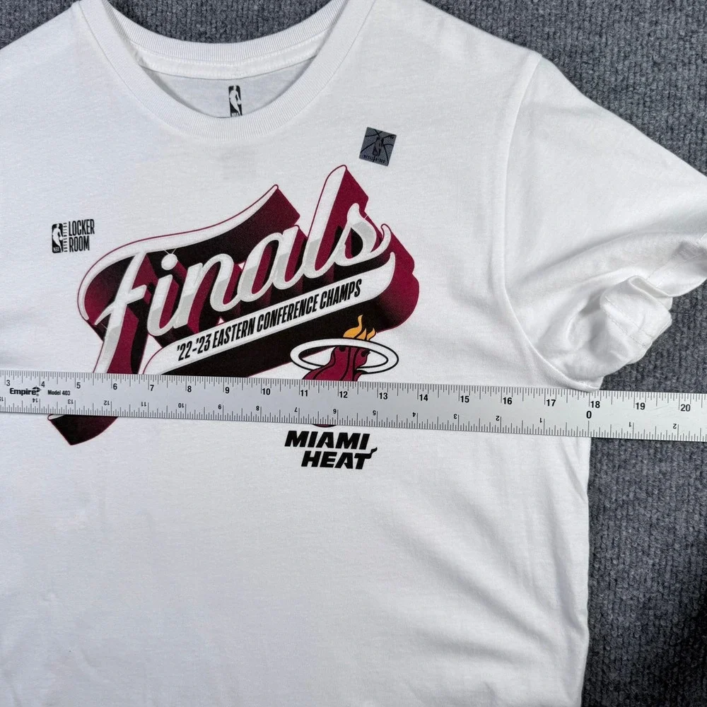 NBA Miami Heat T-Shirt Youth L 14/16 White 2023 Eastern Conference Finals Champs